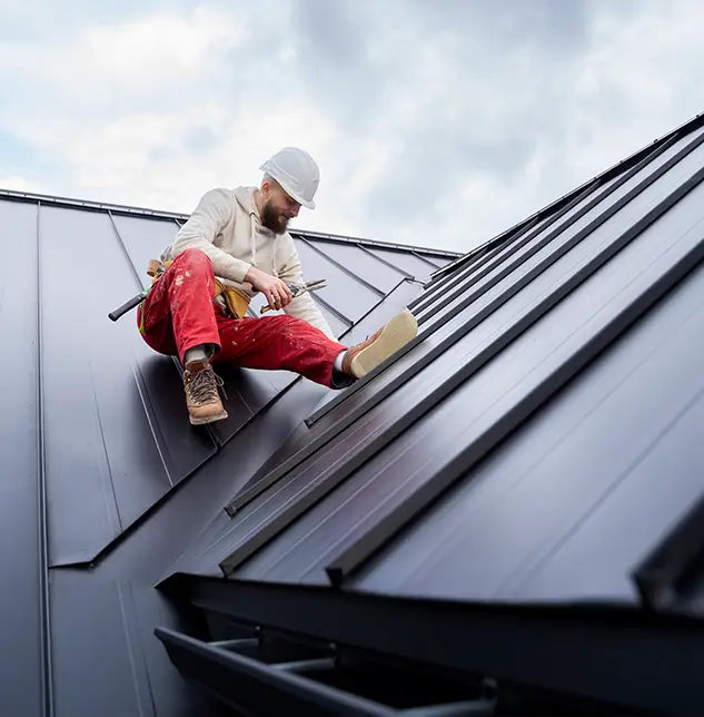 Reliable Roof Eaves Repair Company in Highland Park, IL: Protecting Your Home's Edge