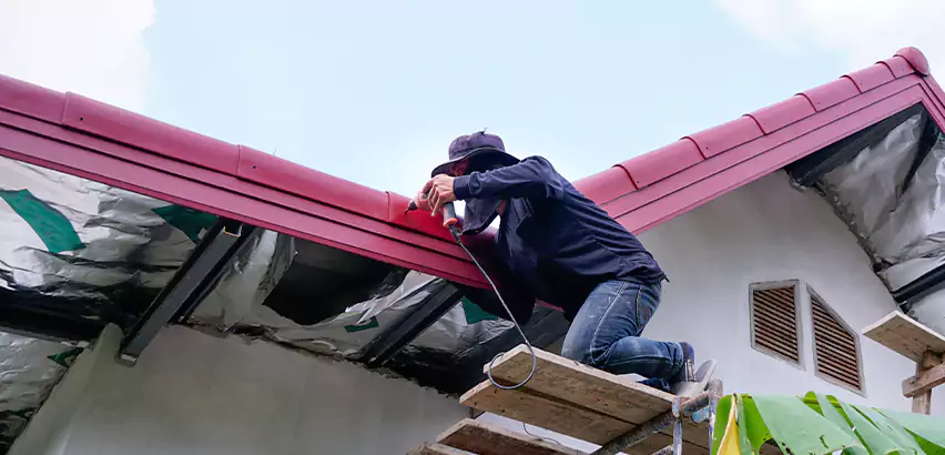 Rain Gutter Repair in Highland Park