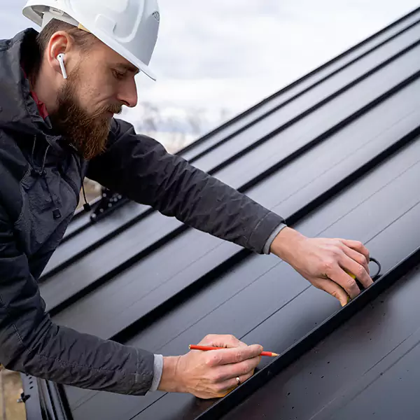 Why Highland Park Property Owners Choose Highland Park Roofing Pro for Tin Roof Repair service?